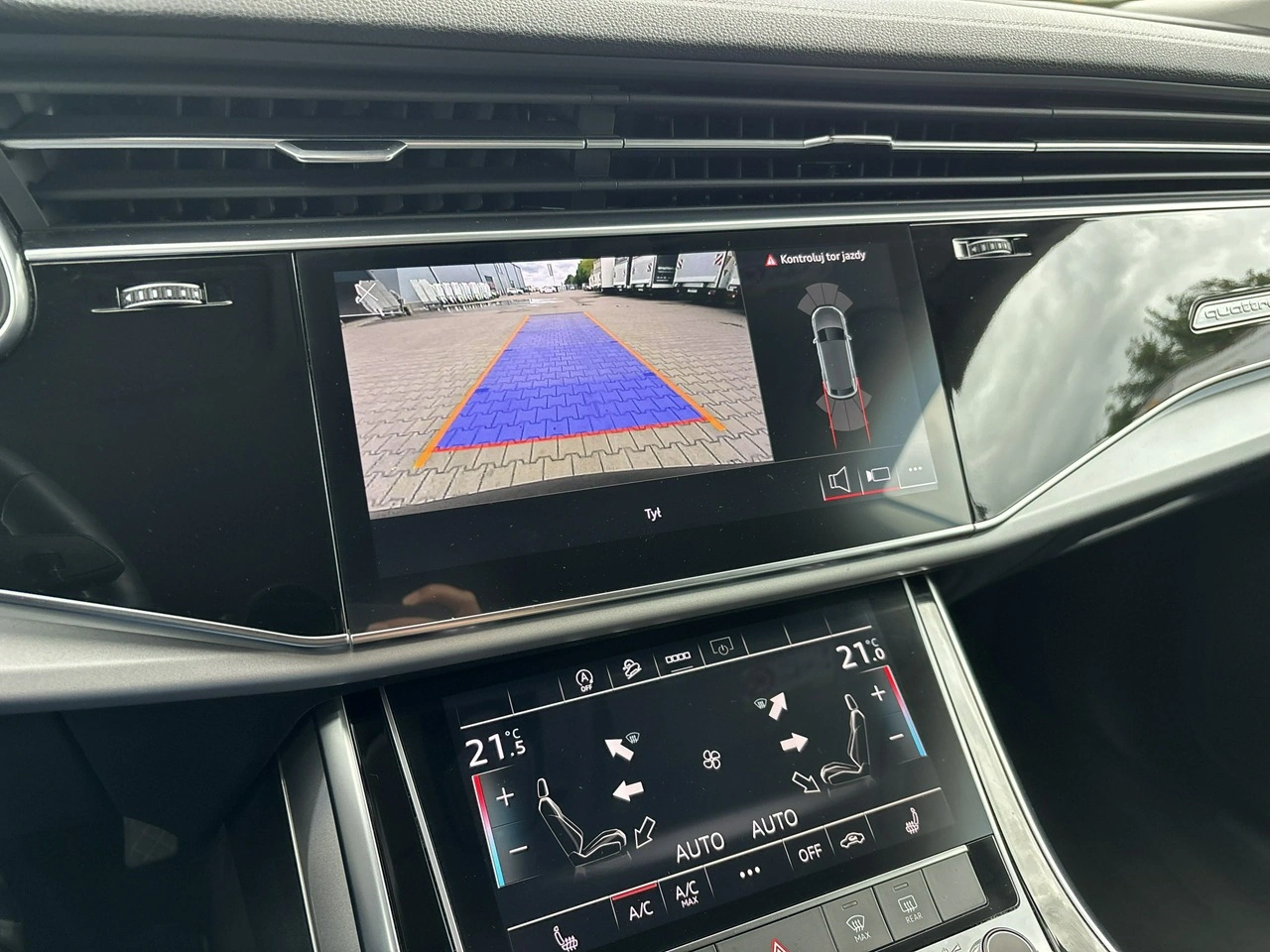Audi Q8 - Zdjęcie 24