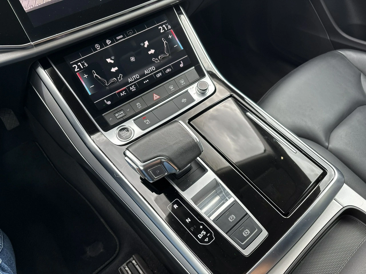 Audi Q8 - Zdjęcie 25