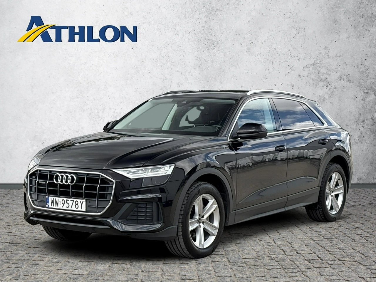 Audi Q8 - Główne zdjęcie