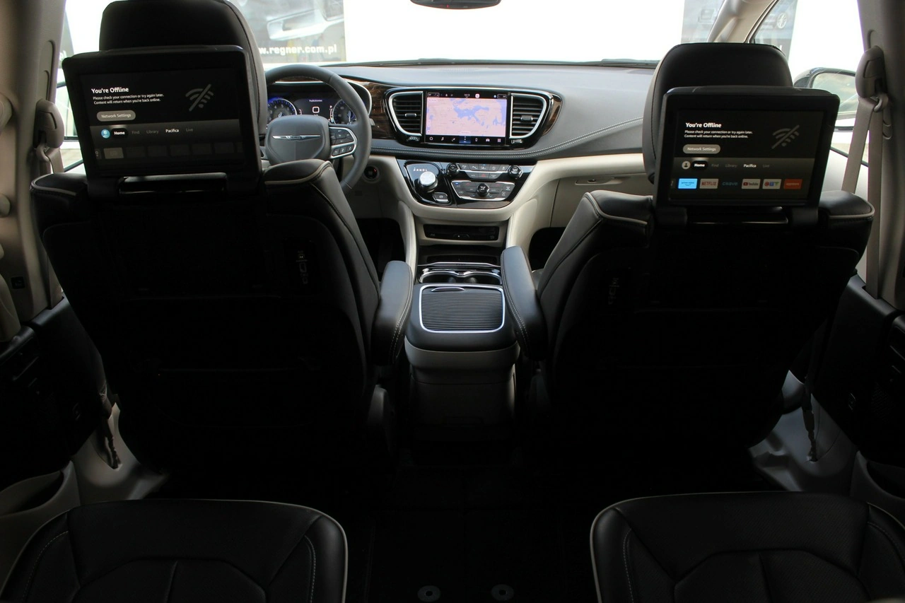 Chrysler Pacifica - Zdjęcie 43