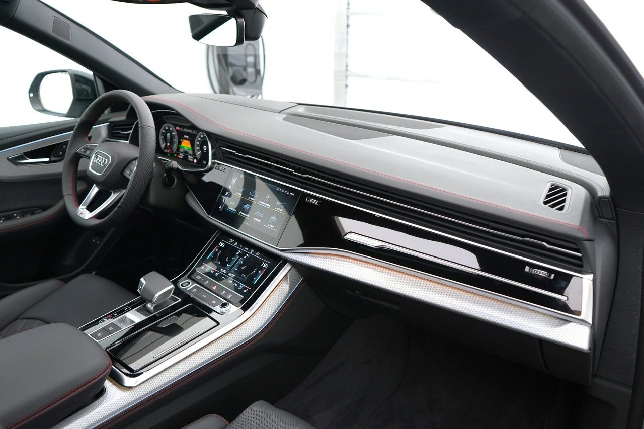 Audi Q8 - Zdjęcie 9