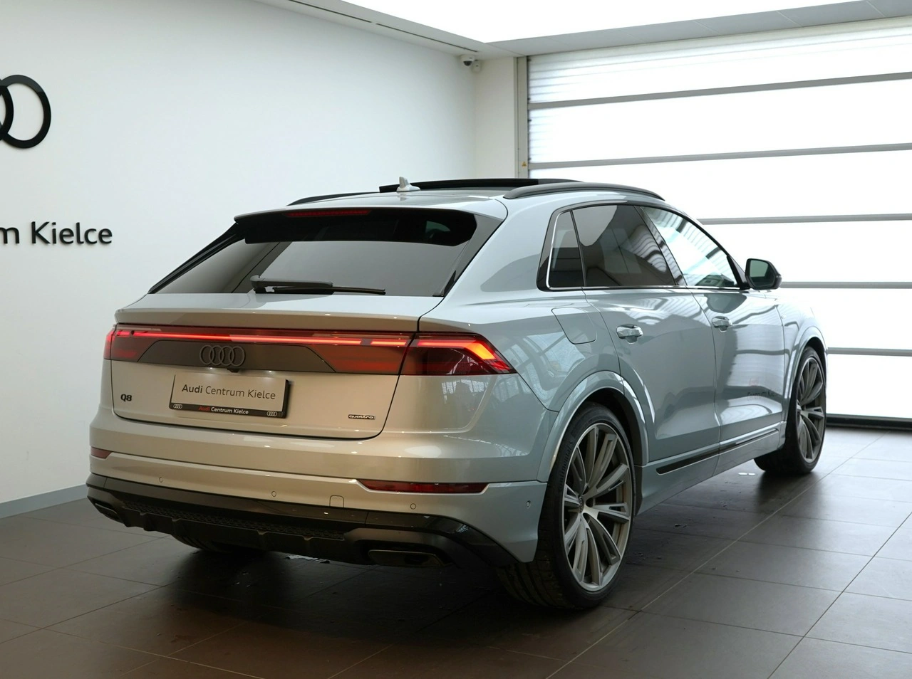 Audi Q8 - Zdjęcie 3