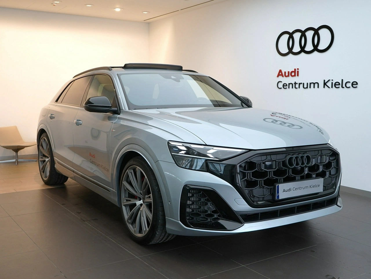 Audi Q8 - Zdjęcie 4