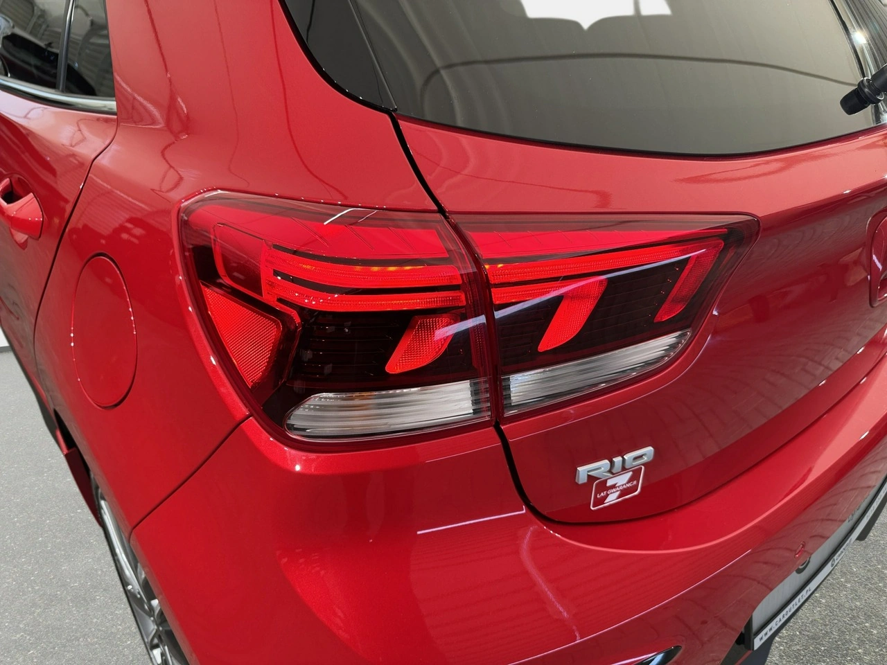 Kia Rio - Zdjęcie 10