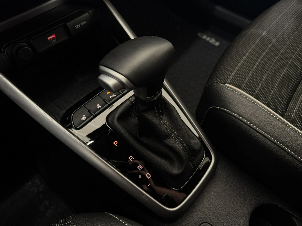 Kia Rio - Zdjęcie 23