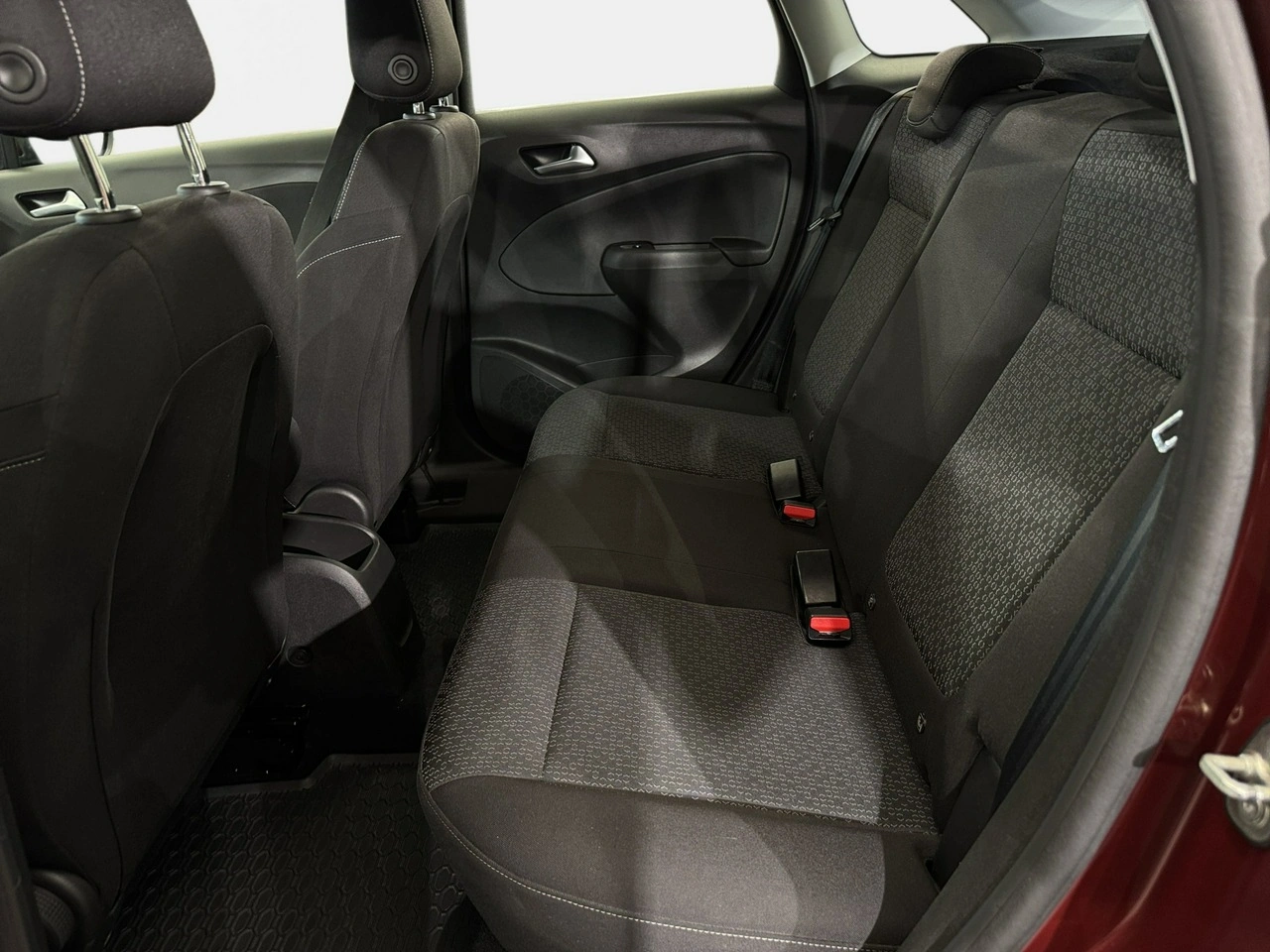 Opel Crossland X - Zdjęcie 22