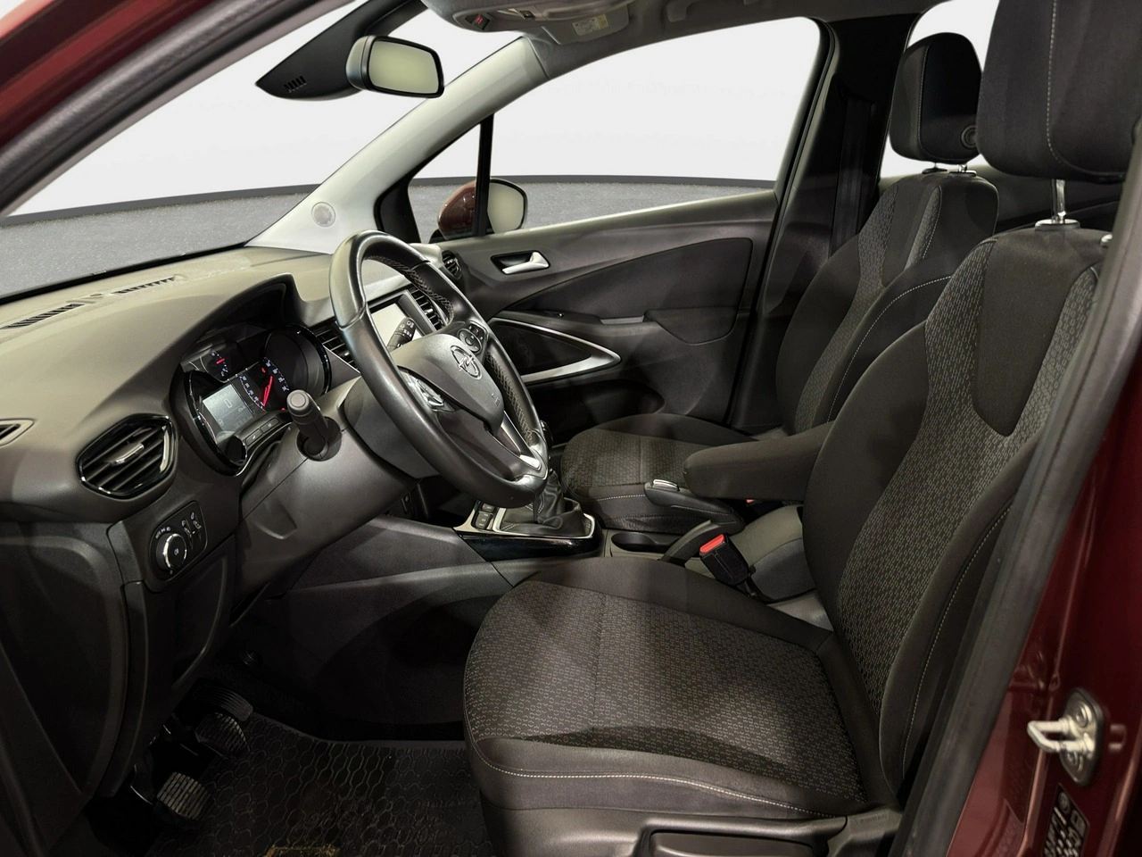 Opel Crossland X - Zdjęcie 23