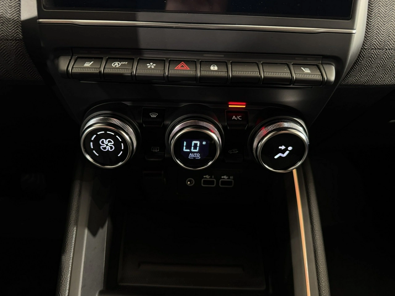 Renault Clio - Zdjęcie 23