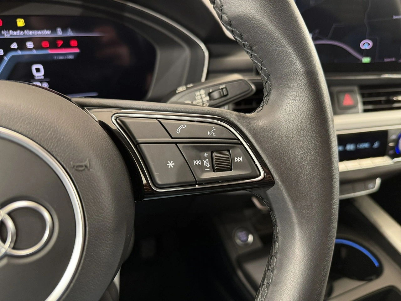 Audi A4 - Zdjęcie 22