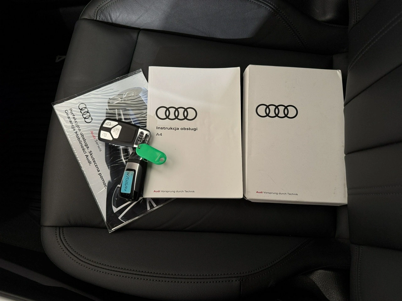 Audi A4 - Zdjęcie 33