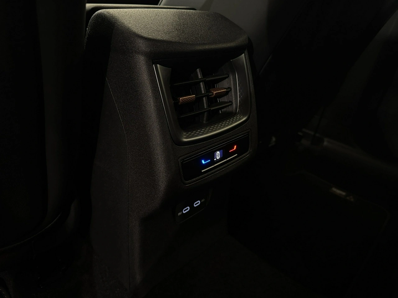 Cupra Terramar - Zdjęcie 27