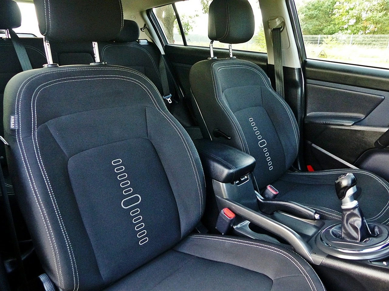 Kia Sportage - Zdjęcie 25