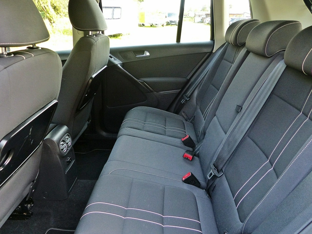 Volkswagen Tiguan - Zdjęcie 20