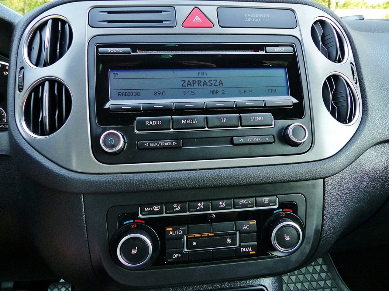 Volkswagen Tiguan - Zdjęcie 29