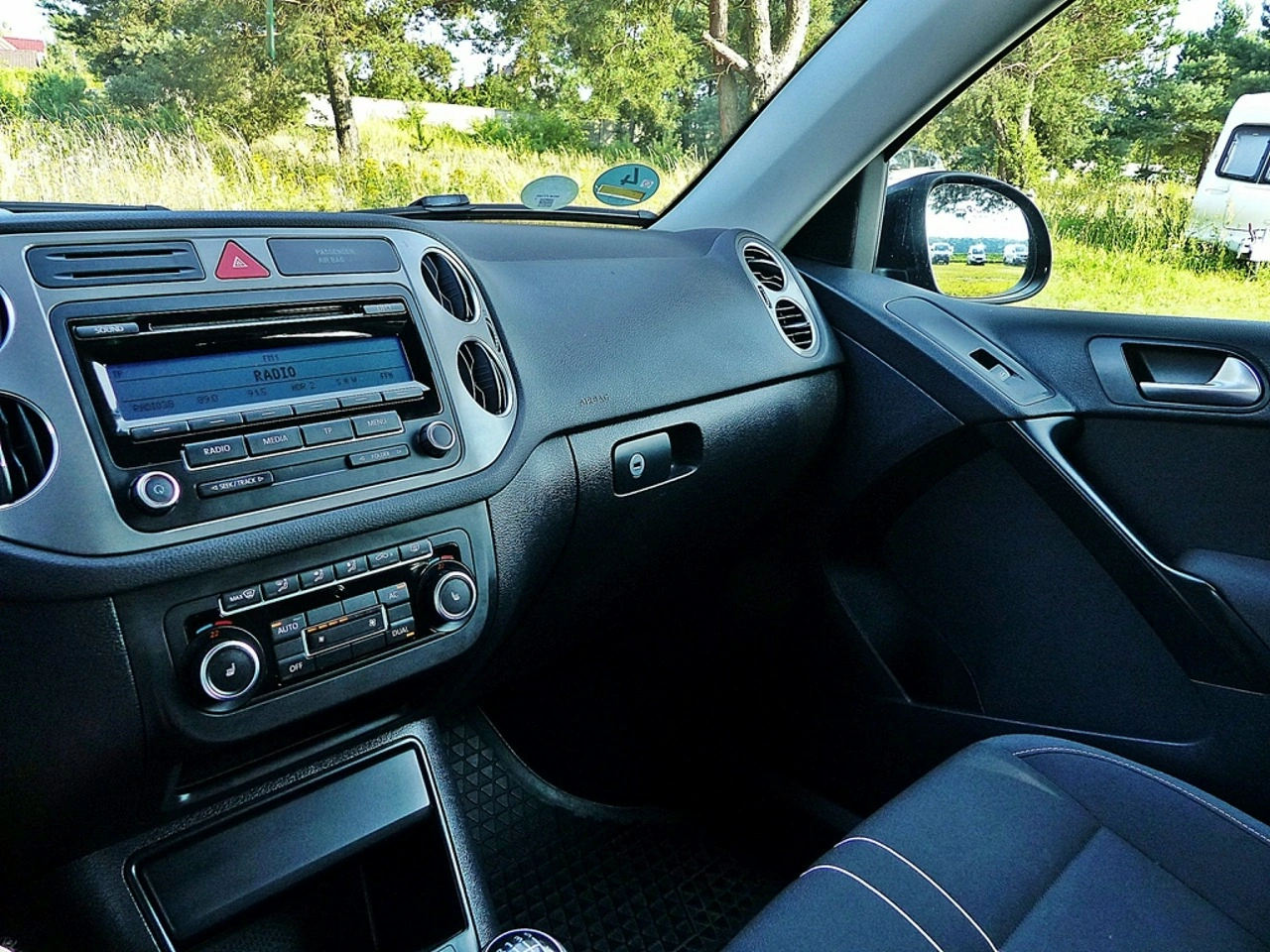 Volkswagen Tiguan - Zdjęcie 33