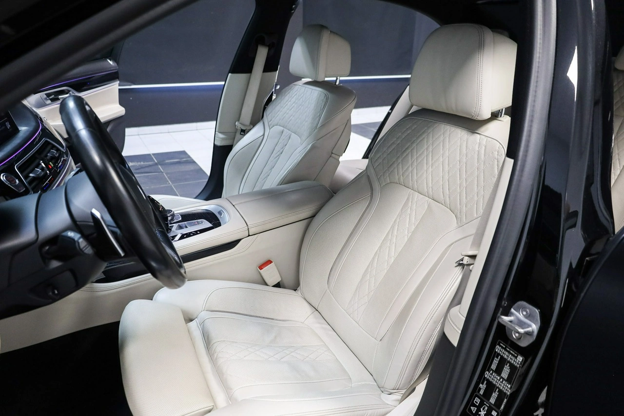 BMW 750 - Zdjęcie 15