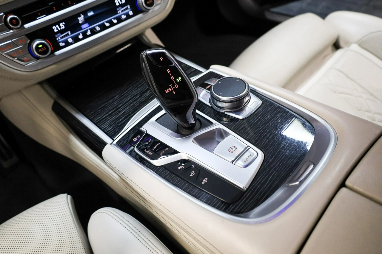 BMW 750 - Zdjęcie 20