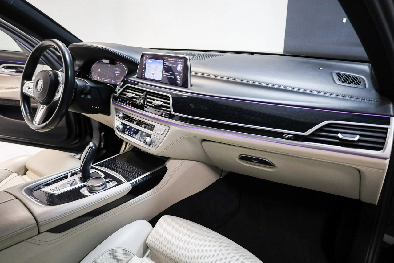 BMW 750 - Zdjęcie 21