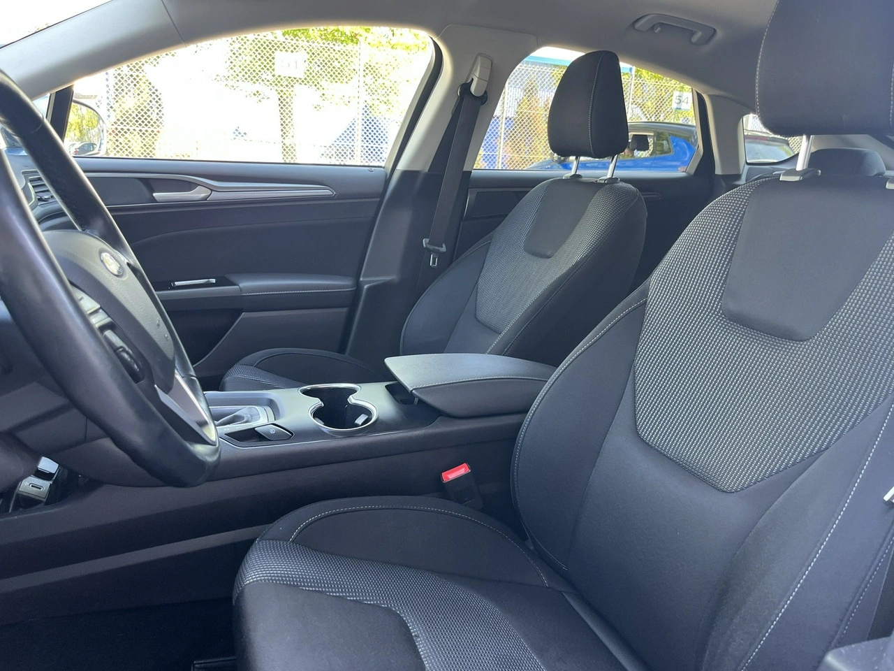 Ford Mondeo - Zdjęcie 15