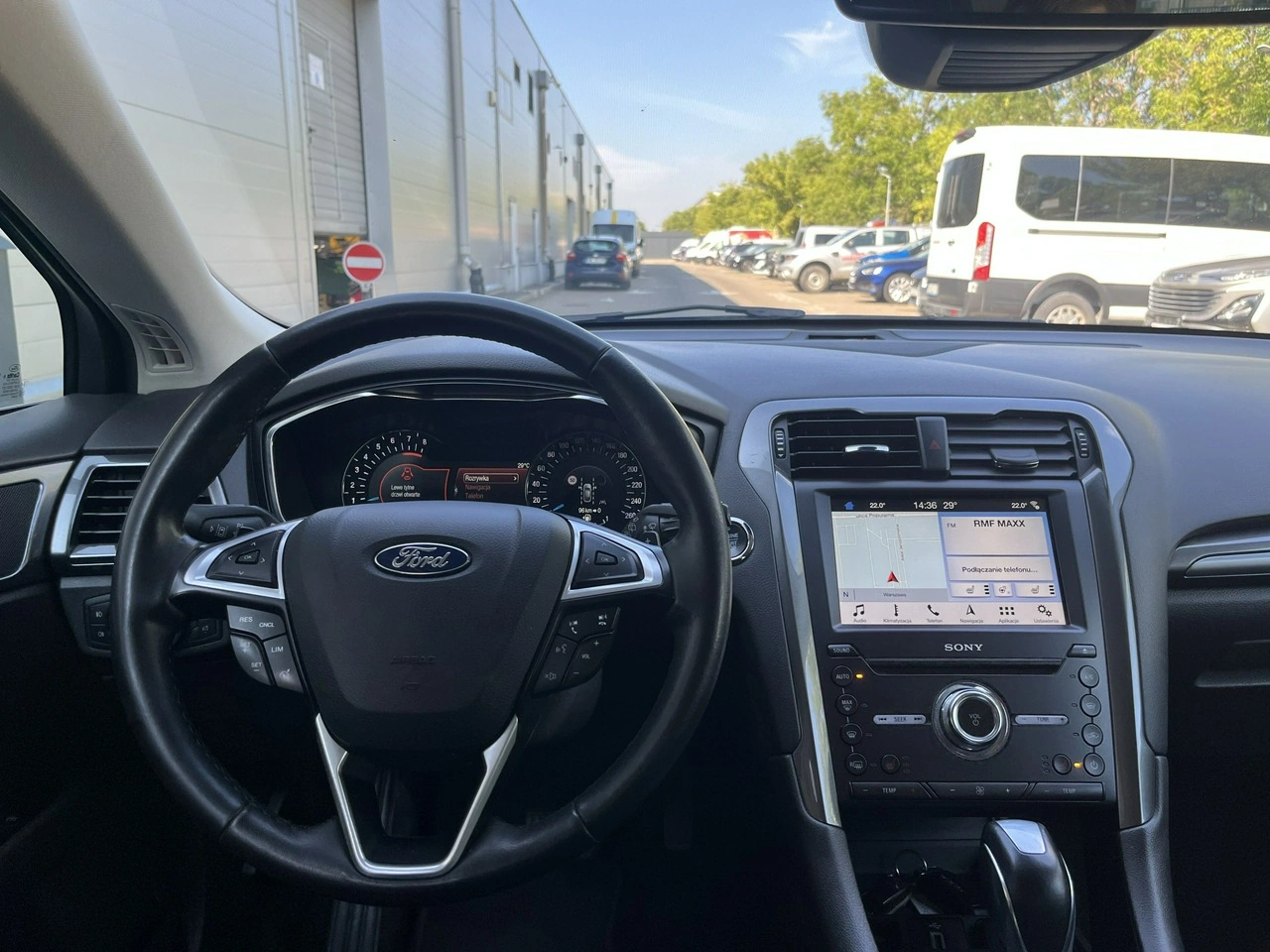 Ford Mondeo - Zdjęcie 21