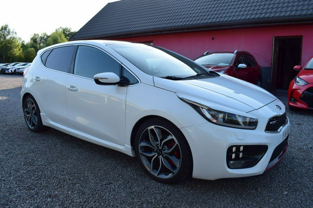 Kia Ceed - Zdjęcie 5