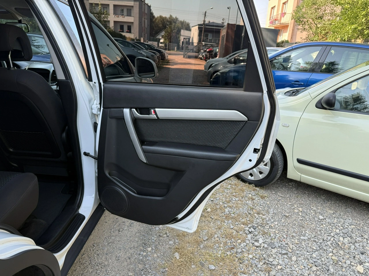 Chevrolet Captiva - Zdjęcie 17