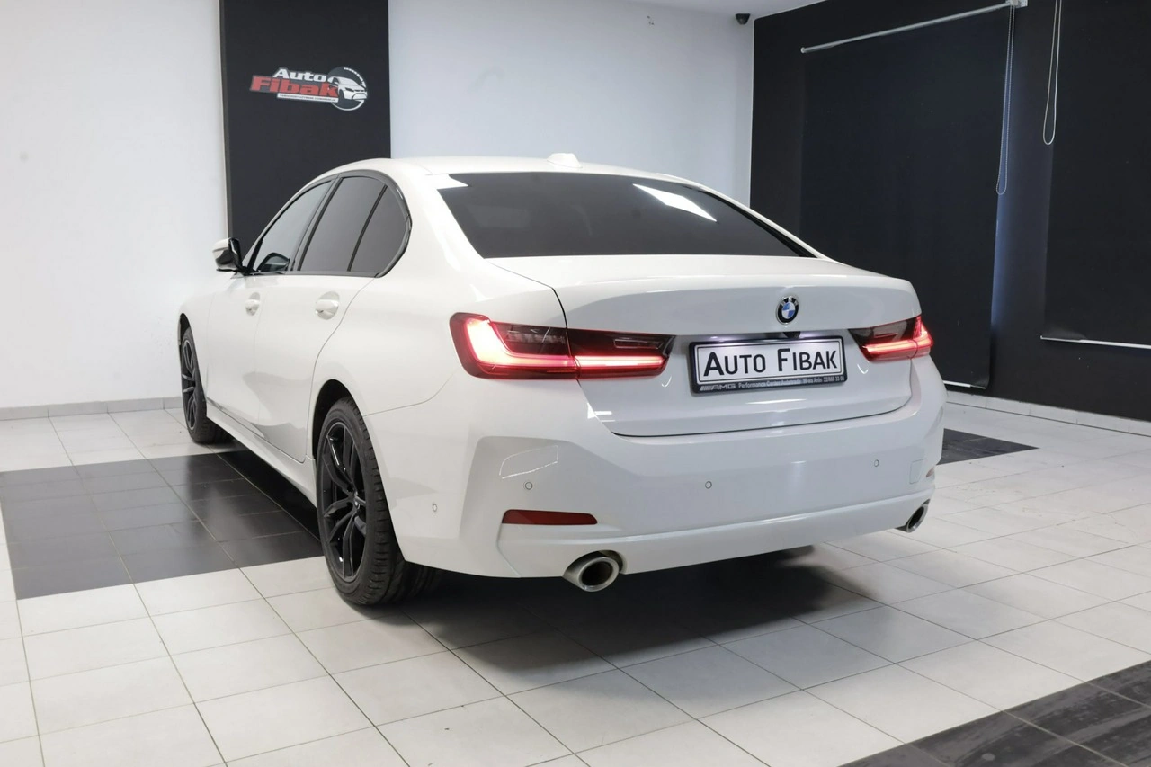 BMW 320 - Zdjęcie 8