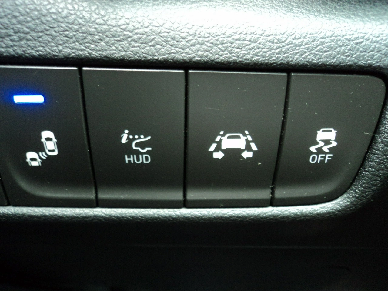 Hyundai Kona - Zdjęcie 27