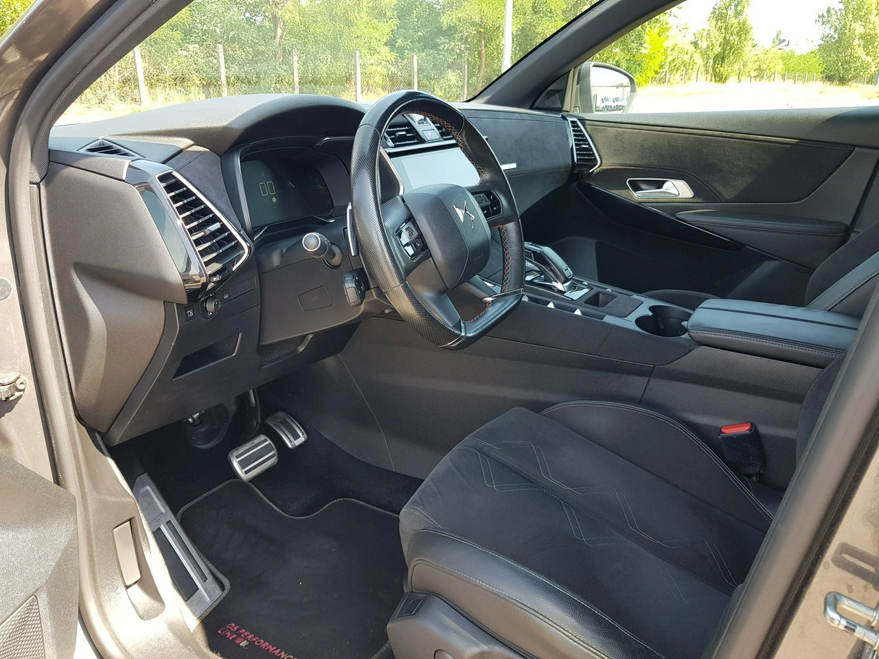 DS Automobiles DS 7 Crossback - Zdjęcie 10