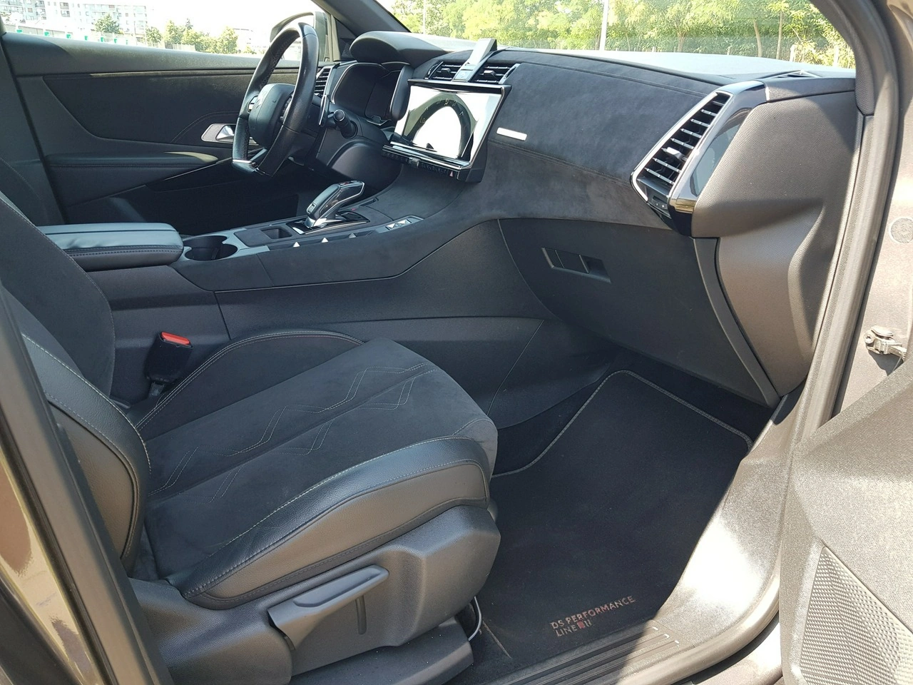 DS Automobiles DS 7 Crossback - Zdjęcie 16