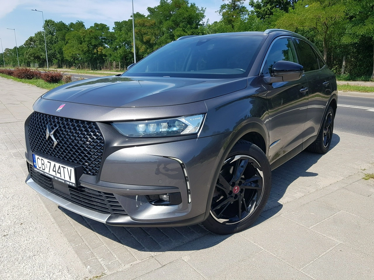 DS Automobiles DS 7 Crossback - Zdjęcie 1