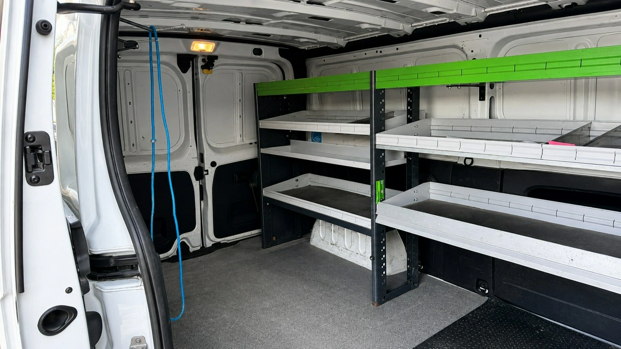 Renault Trafic - Zdjęcie 16