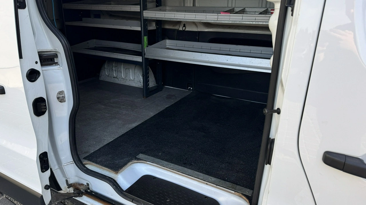 Renault Trafic - Zdjęcie 22