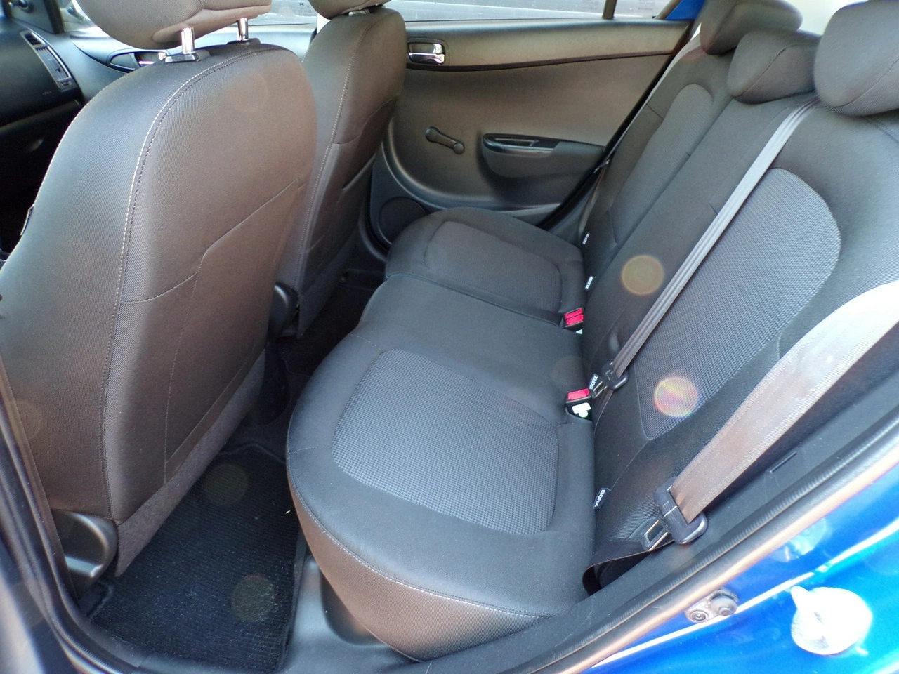 Hyundai i20 - Zdjęcie 18