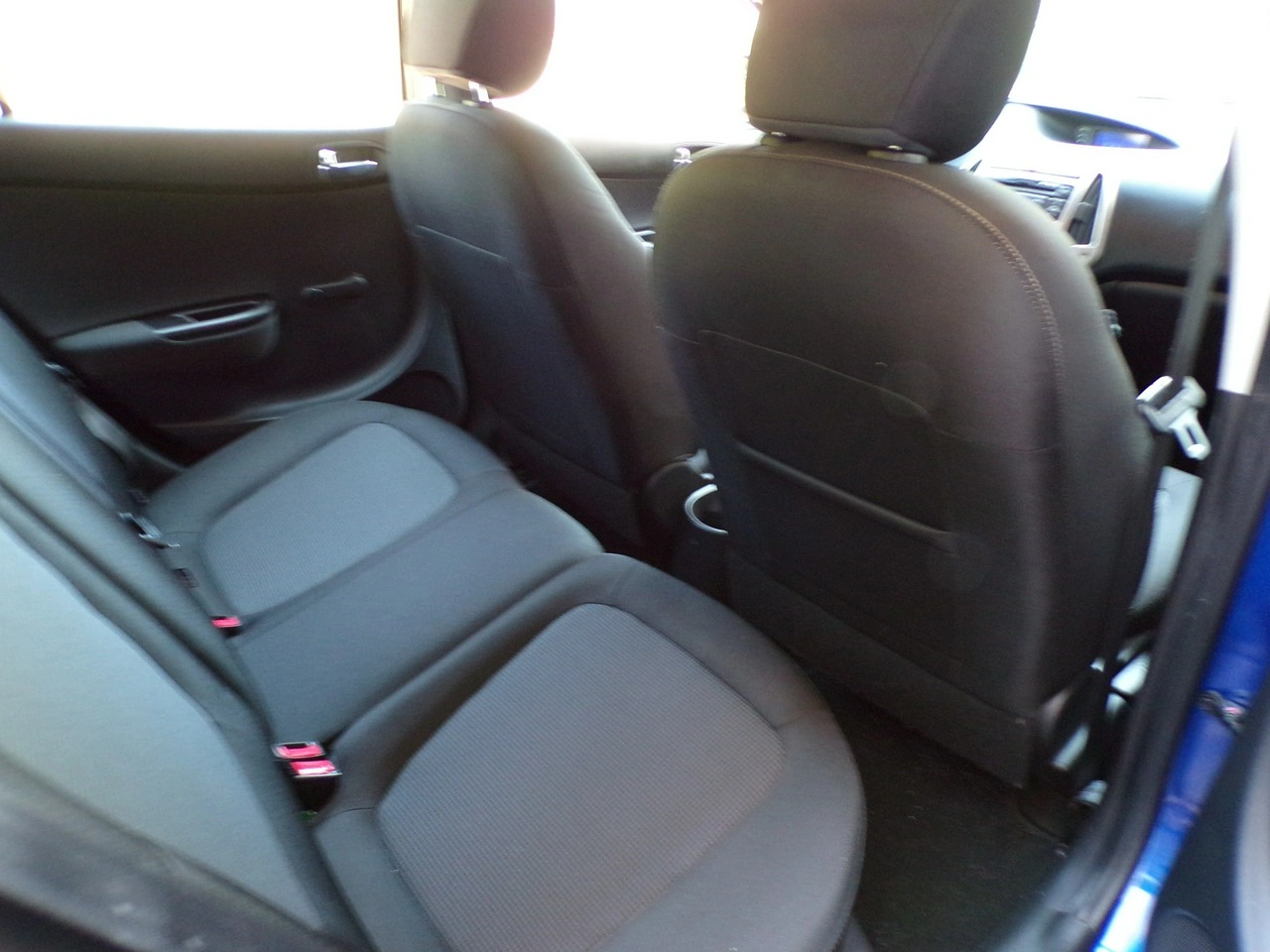 Hyundai i20 - Zdjęcie 24
