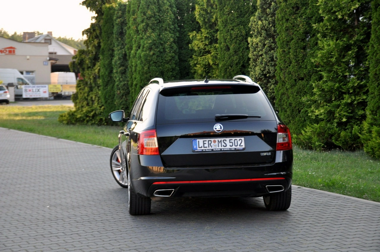 Skoda Octavia - Zdjęcie 14
