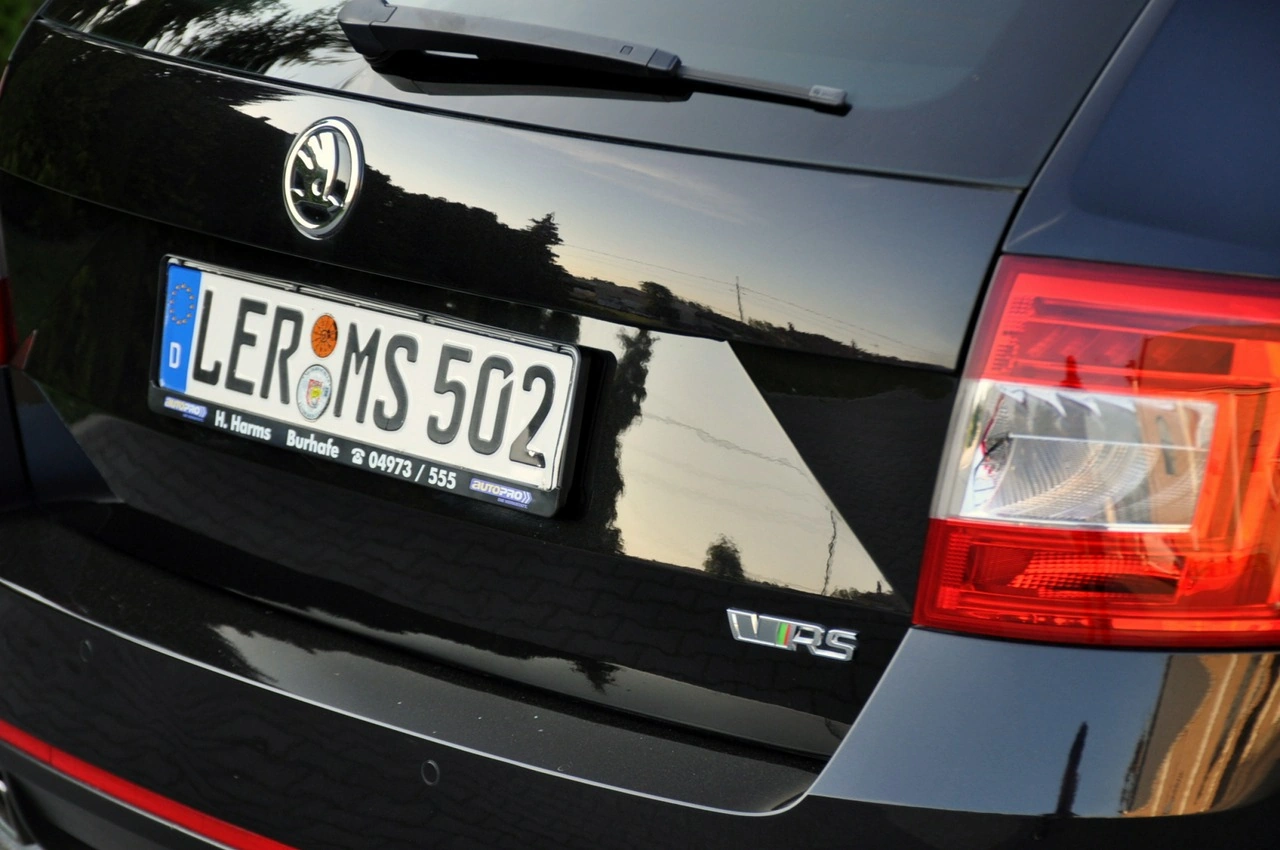 Skoda Octavia - Zdjęcie 15