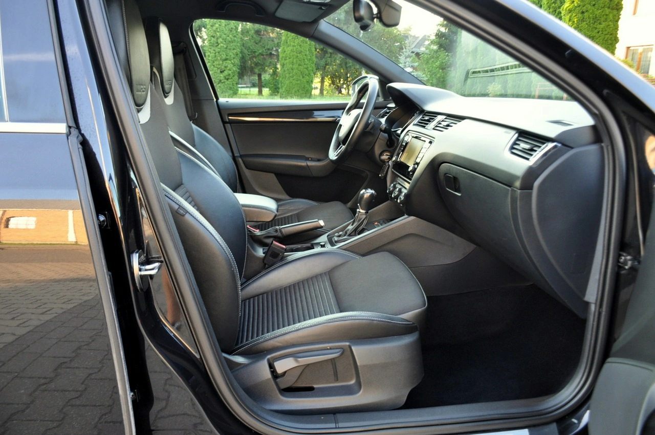 Skoda Octavia - Zdjęcie 16