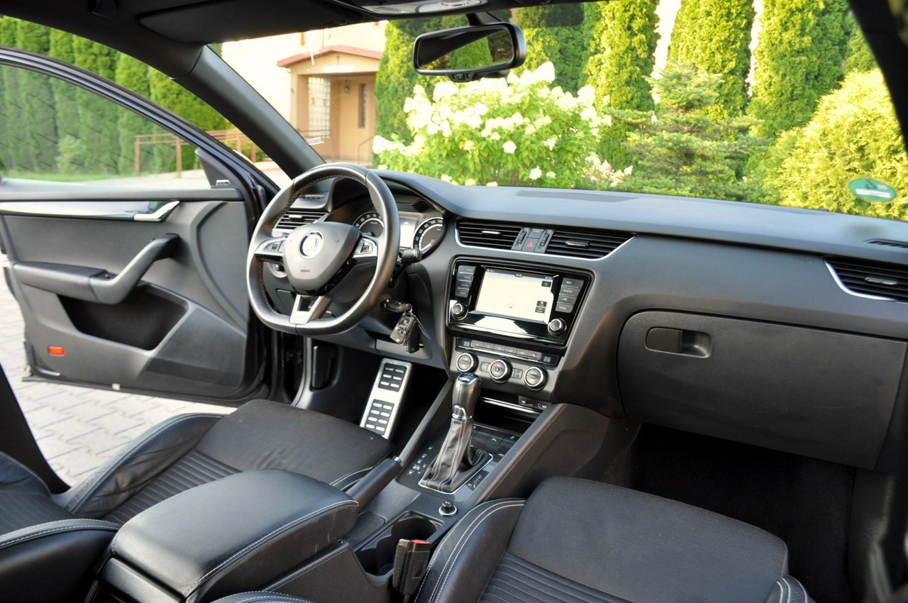 Skoda Octavia - Zdjęcie 24