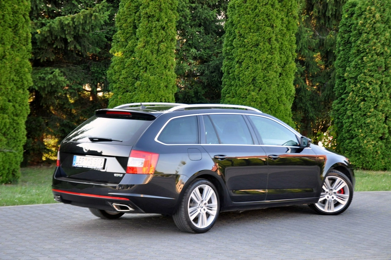 Skoda Octavia - Zdjęcie 4