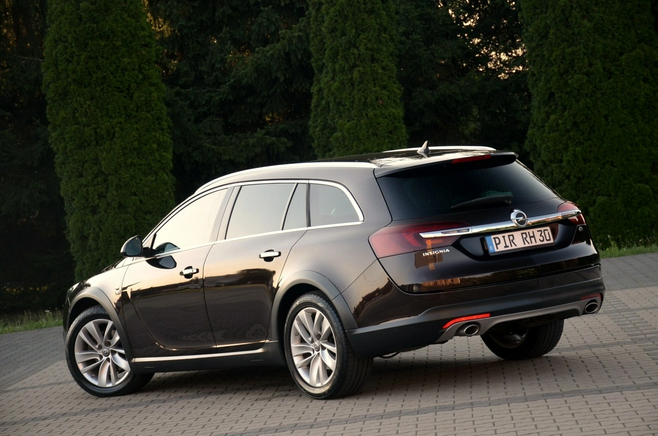 Opel Insignia Country Tourer - Zdjęcie 9