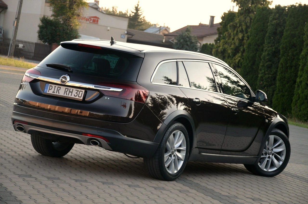 Opel Insignia Country Tourer - Zdjęcie 13