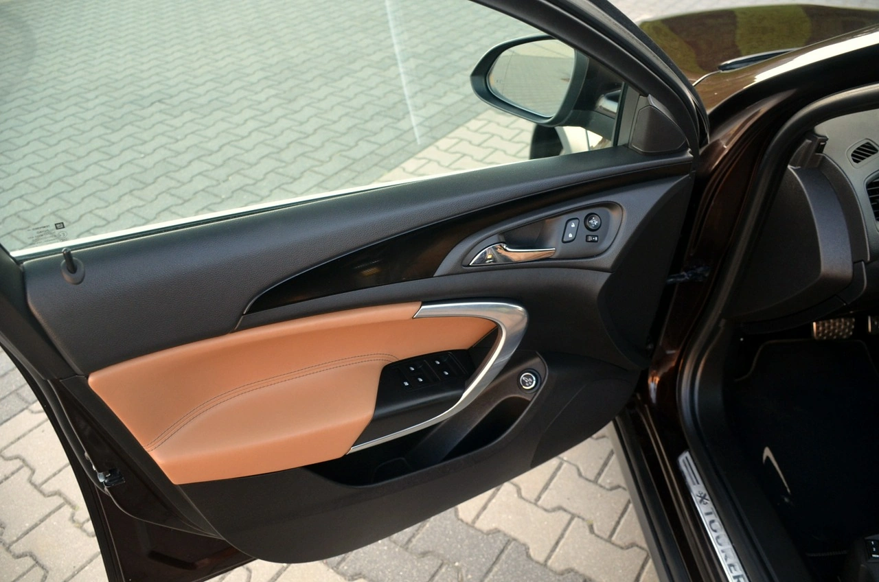 Opel Insignia Country Tourer - Zdjęcie 15