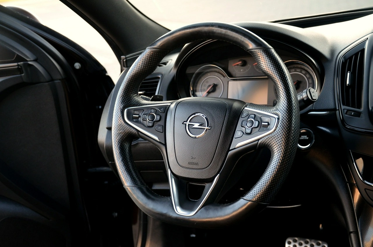 Opel Insignia Country Tourer - Zdjęcie 23