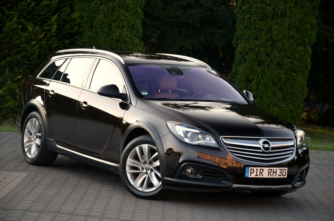 Opel Insignia Country Tourer - Zdjęcie 2