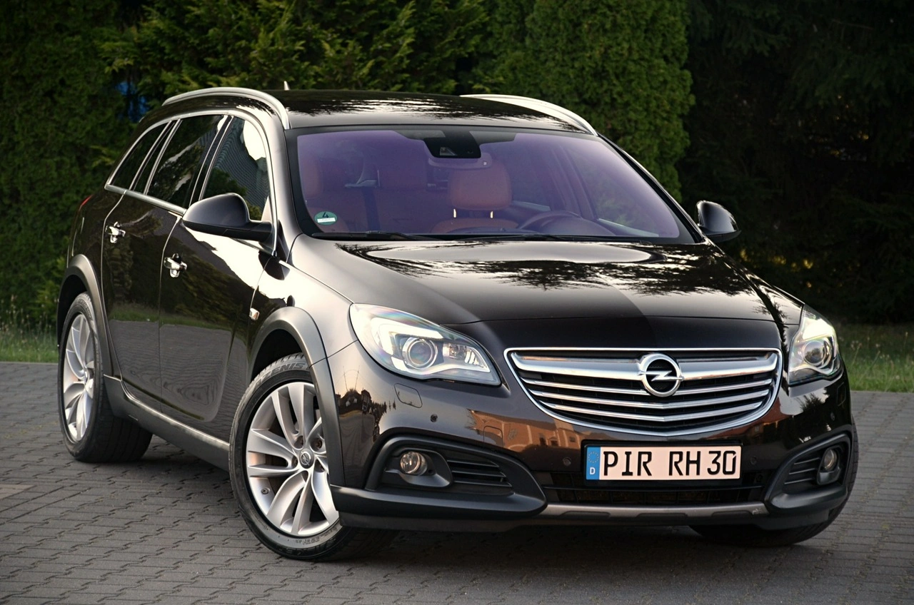 Opel Insignia Country Tourer - Główne zdjęcie