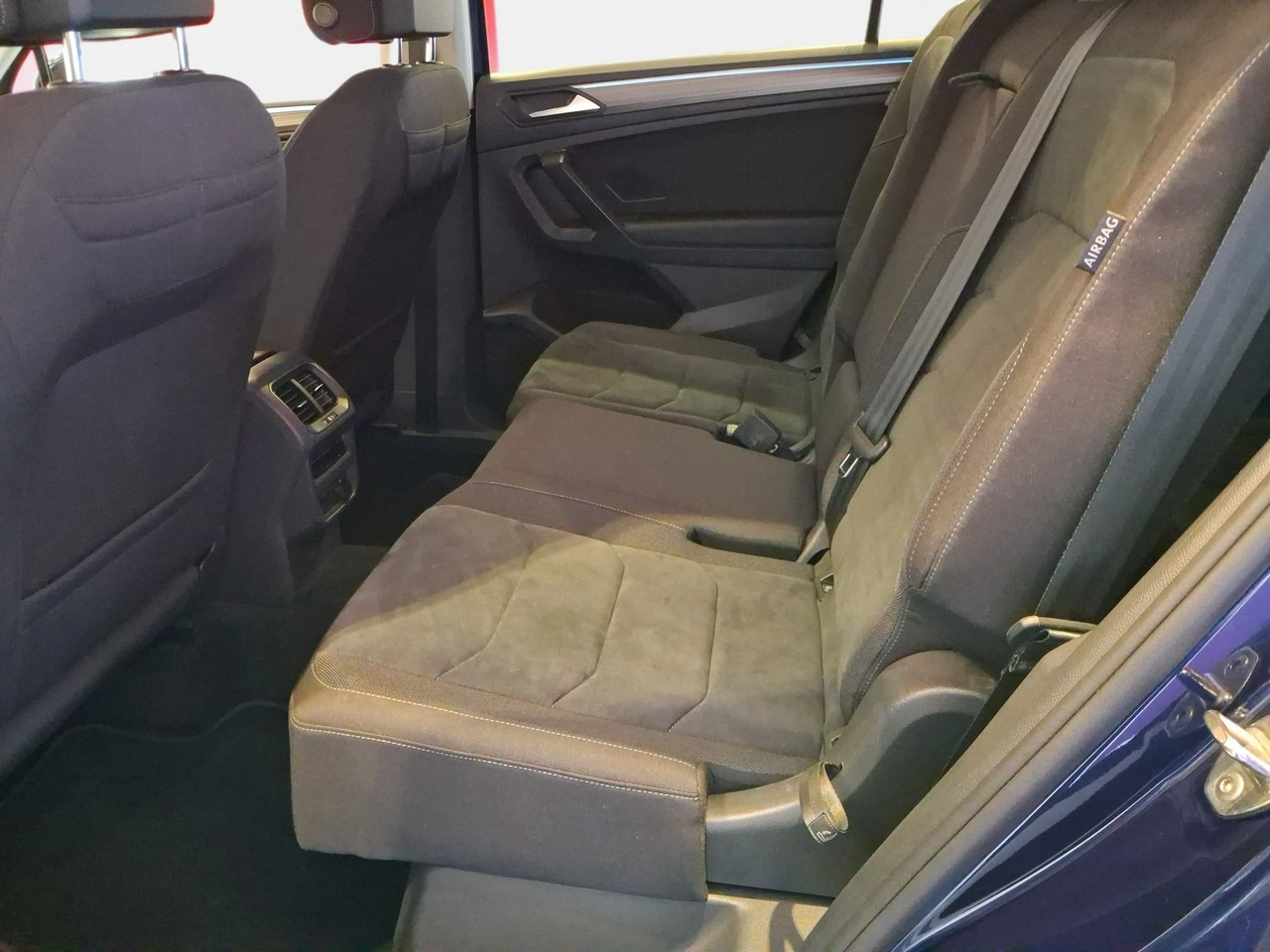 Volkswagen Tiguan Allspace - Zdjęcie 11