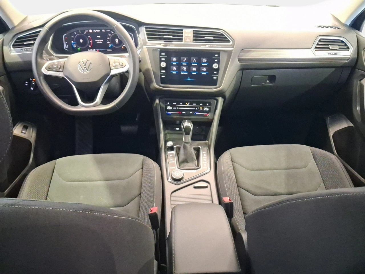 Volkswagen Tiguan Allspace - Zdjęcie 14