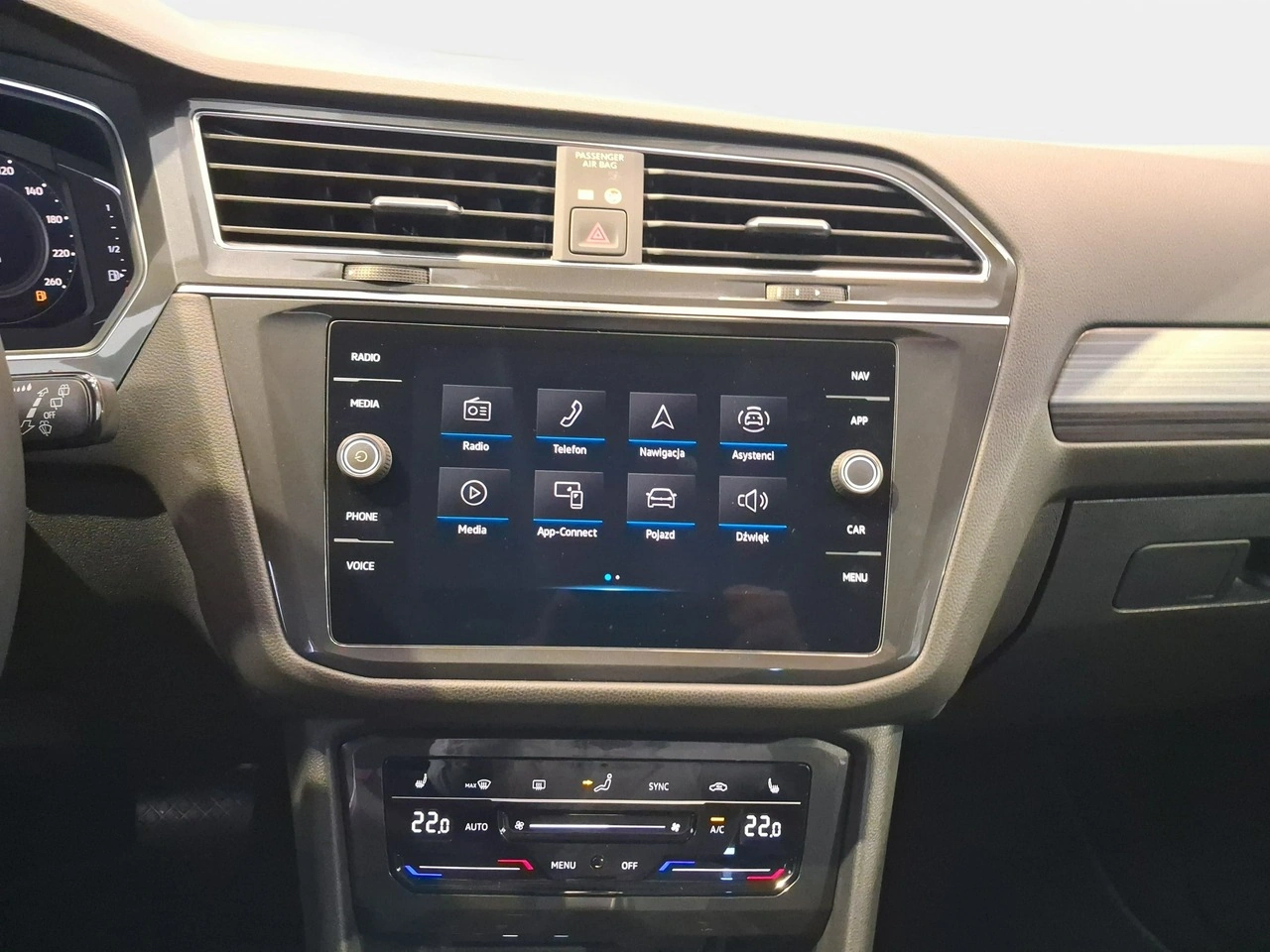 Volkswagen Tiguan Allspace - Zdjęcie 16