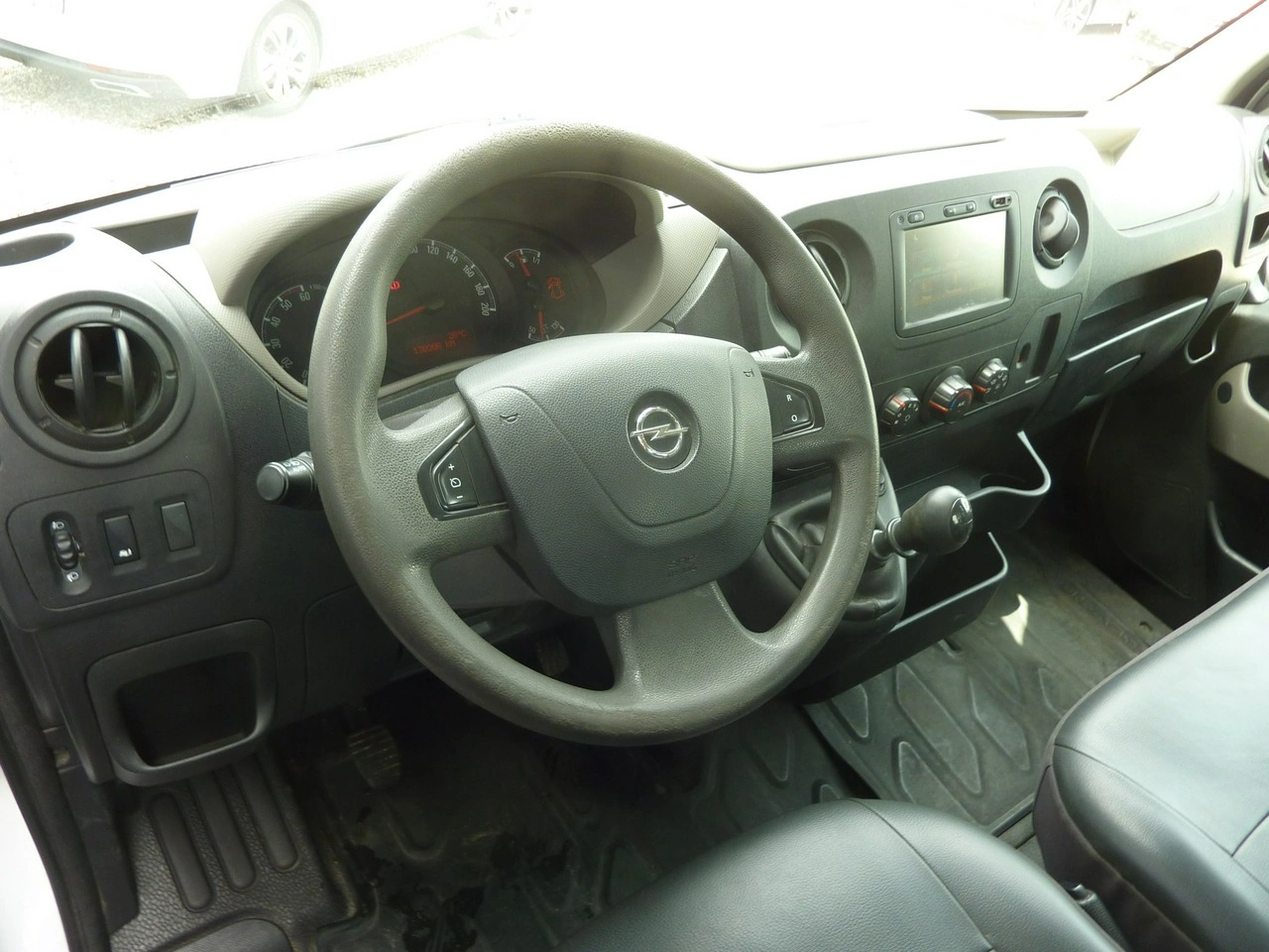Opel Movano - Zdjęcie 10
